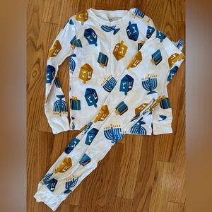 Carter’s Kids Hanukkah Pajamas - White with Blue and Gold - size 7